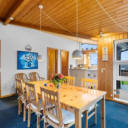 Slava - 75m From The Sea By Interhome *