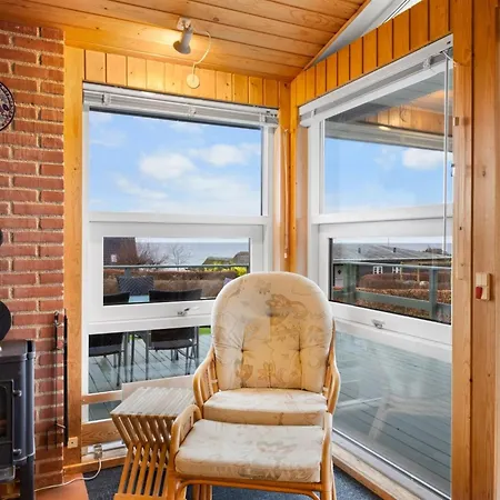 Slava - 75m From The Sea By Interhome *