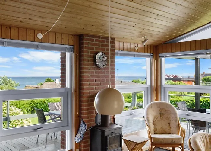 Slava - 75m From The Sea By Interhome 펜션 *