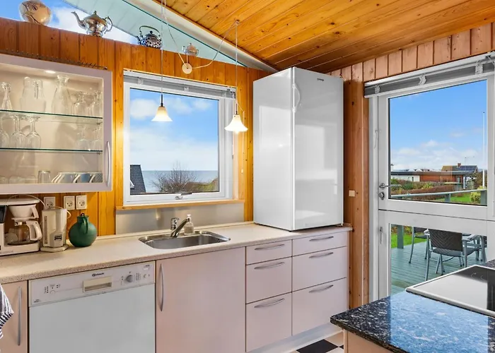 Slava - 75m From The Sea By Interhome Hesselager