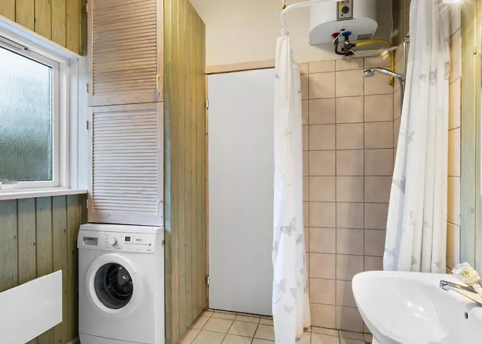 Slava - 75m From The Sea By Interhome 펜션