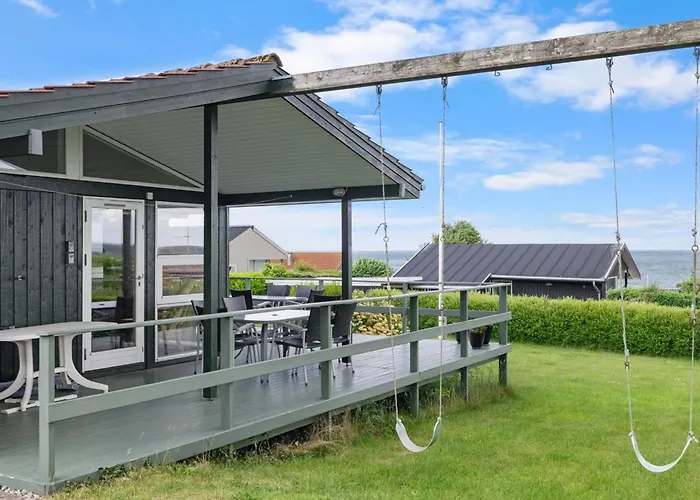 펜션 Slava - 75m From The Sea By Interhome *